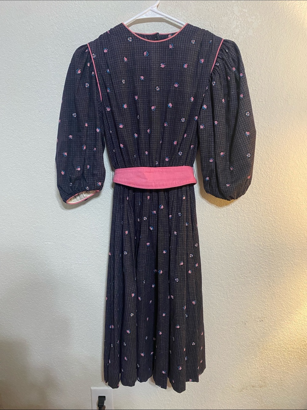 Vintage Cottagecore Floral Midi Dress with Pink Waist Sash
